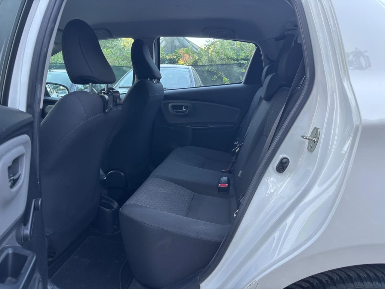 Toyota Yaris 1.0 5 porte Lounge OK NEOPATENTATI