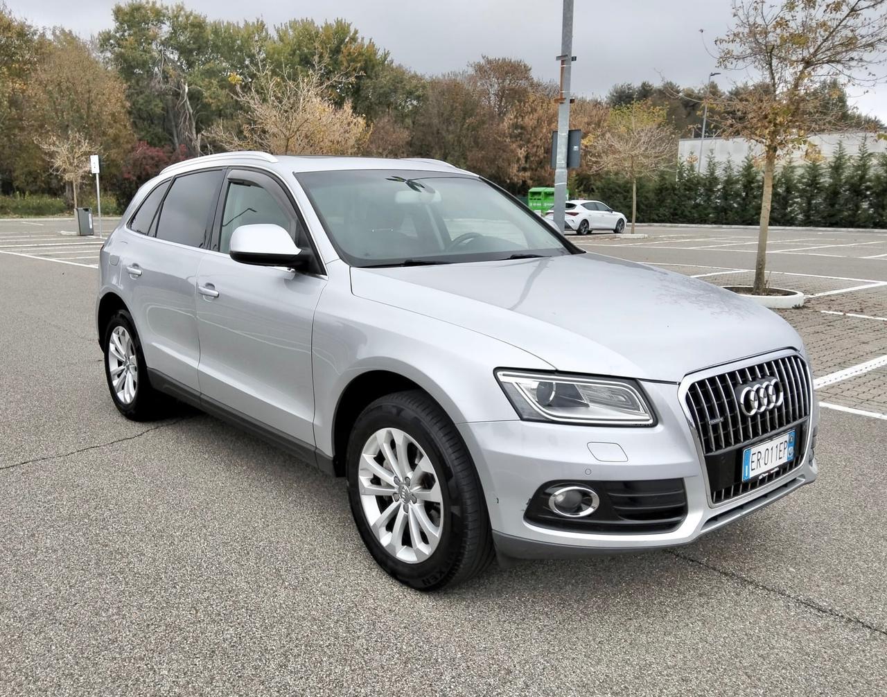 Audi Q5 2.0 TDI 170 CV quattro S tronic*Panorama*Navi