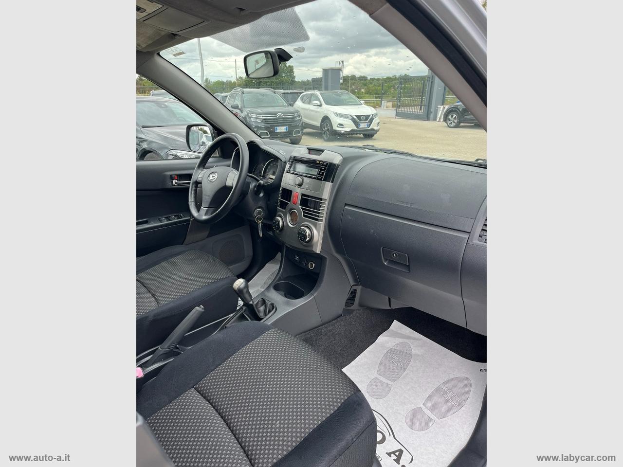 DAIHATSU Terios 1.5 4WD Sho Green Powered