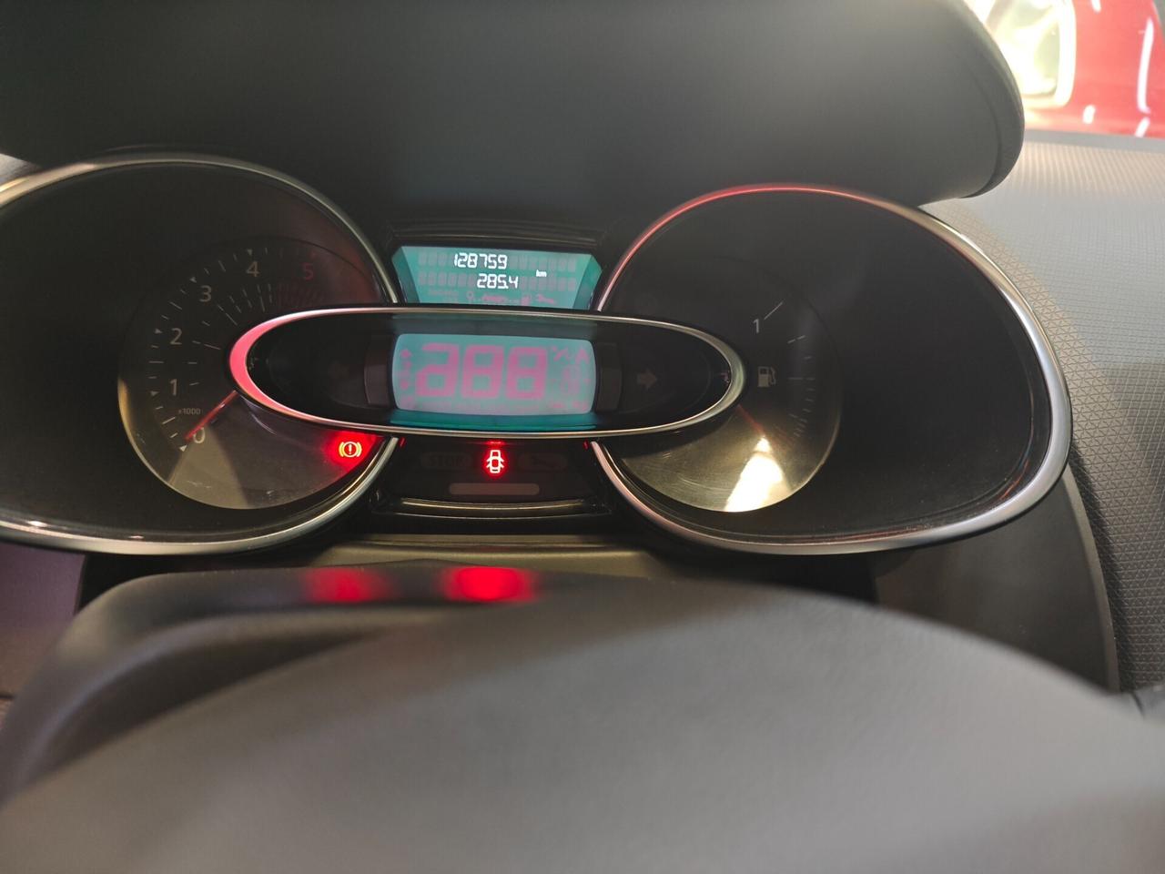 Renault Clio dCi 8V 90 CV 5 porte Moschino Intens