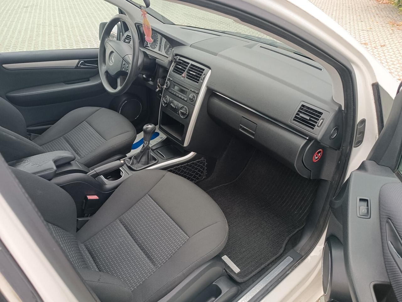 Mercedes-benz B 180 B 180 CDI Executive
