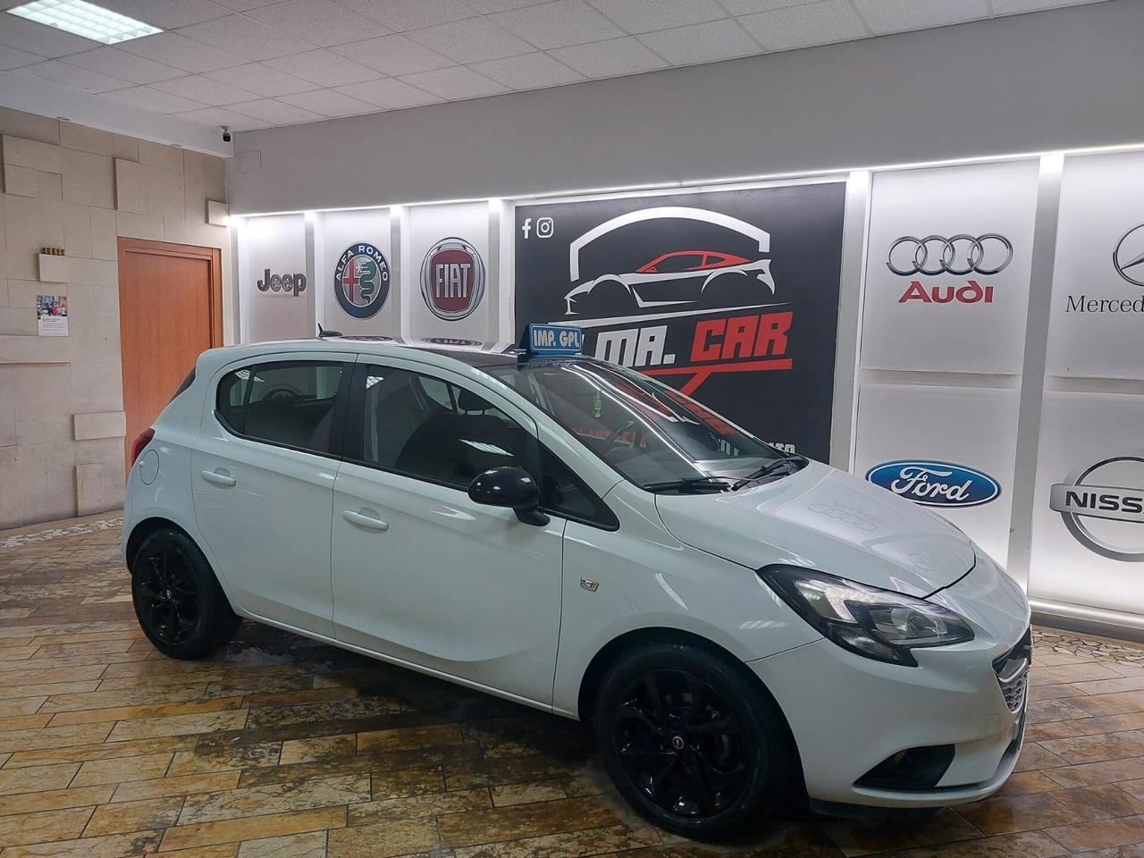 Opel Corsa 1.4 90CV GPL Tech 5 porte b-Color 2018