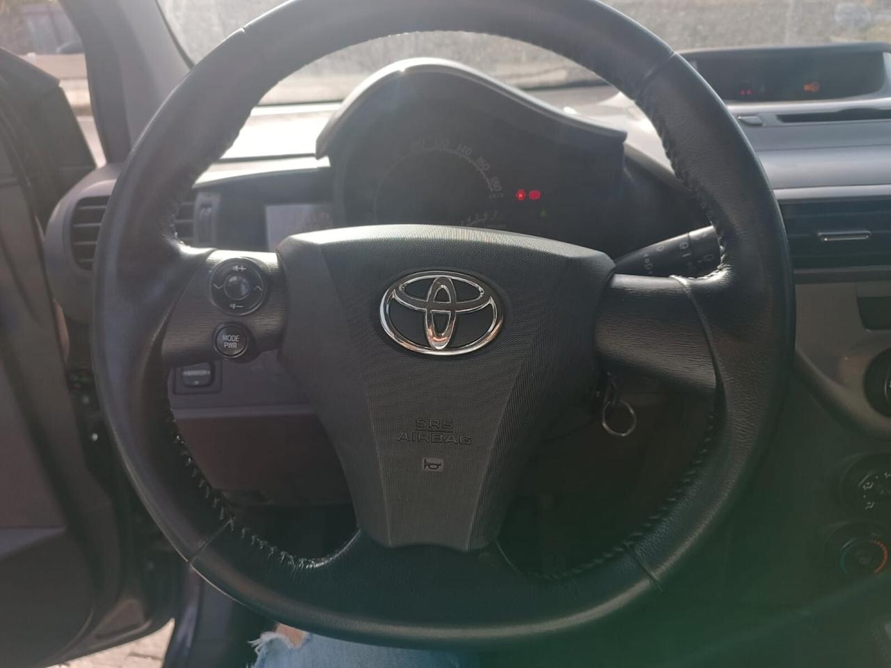 Toyota iQ 1.0 Multidrive Versione Lancio
