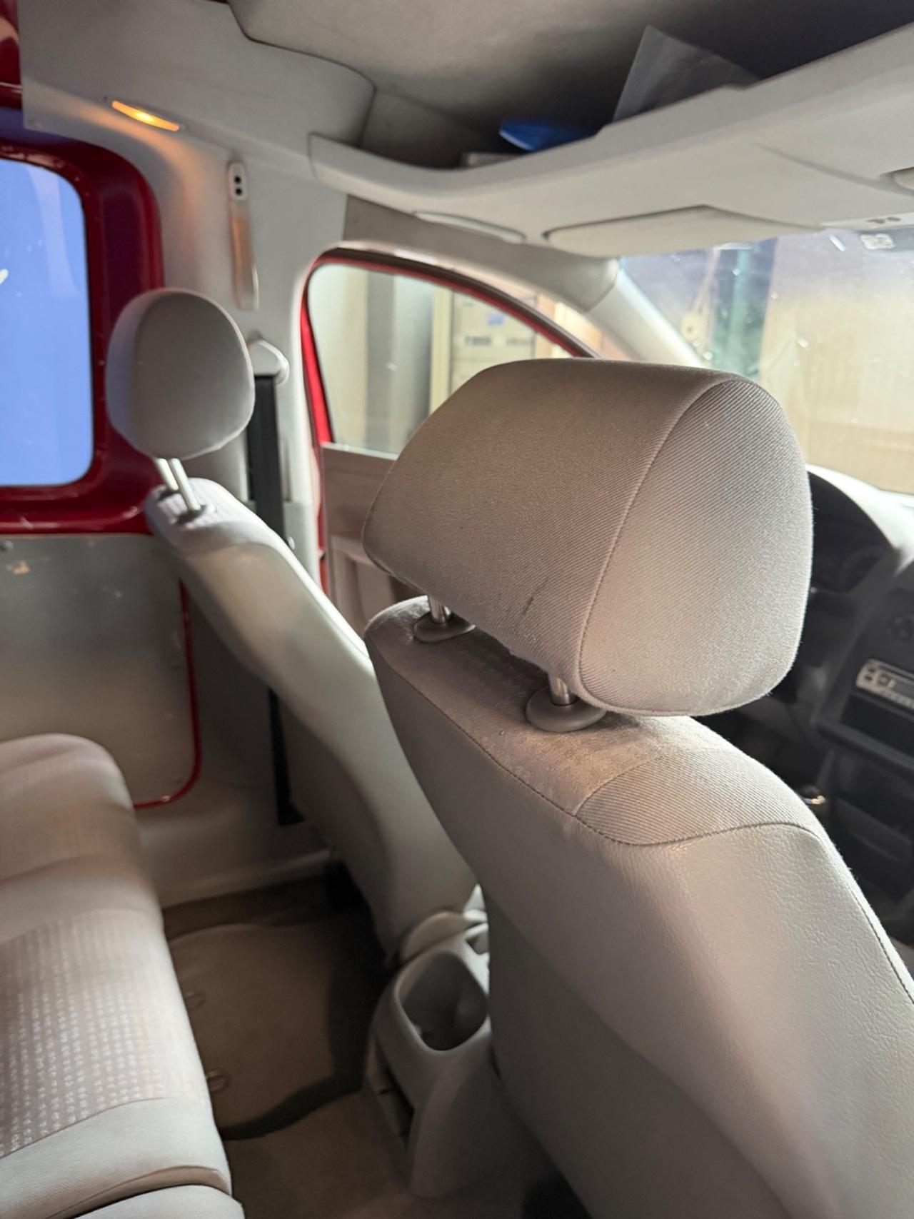 Volkswagen CADDY 1.9 16V TDI HIGHLINE