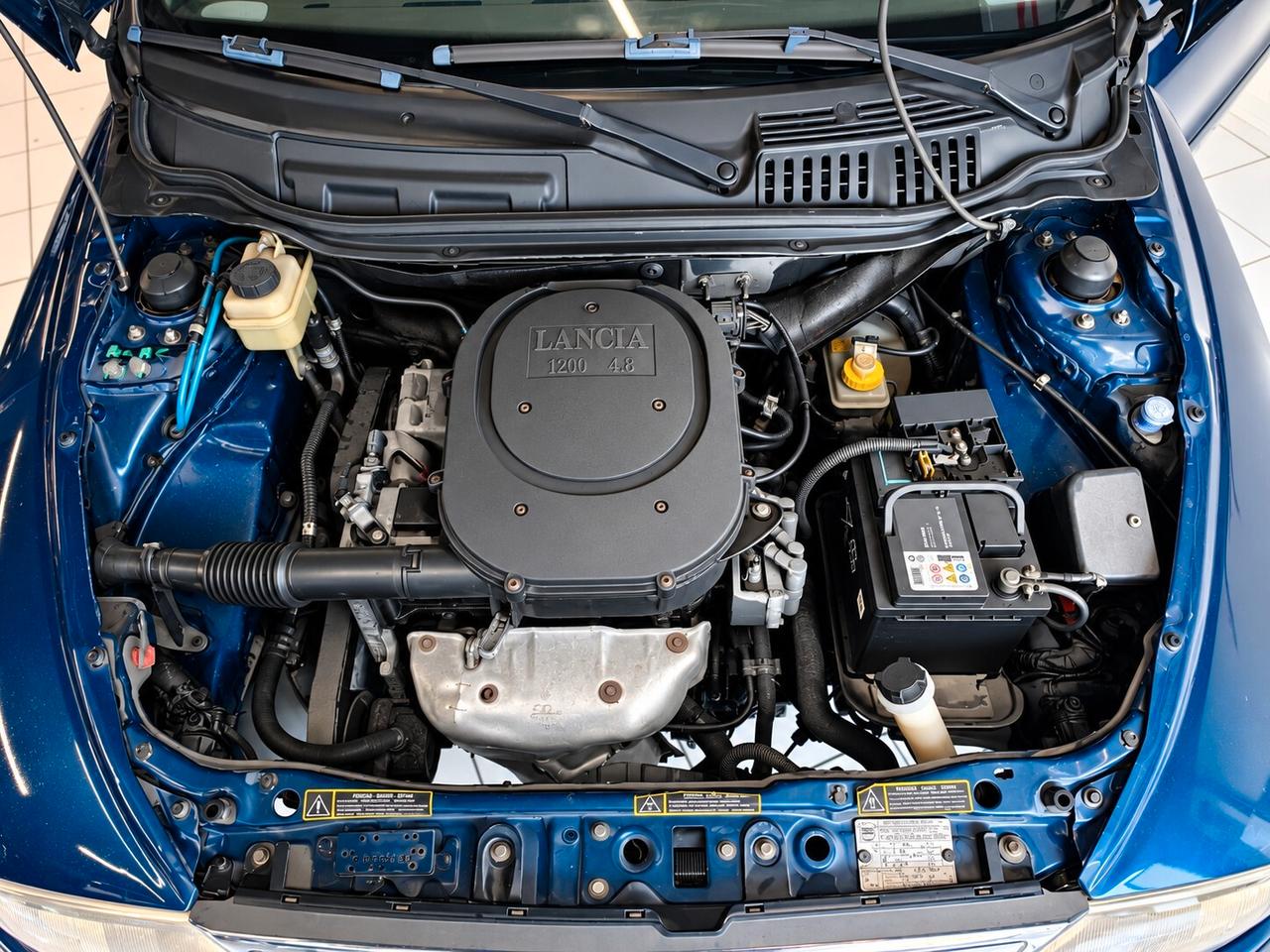 Lancia Y 1.2i cat LS