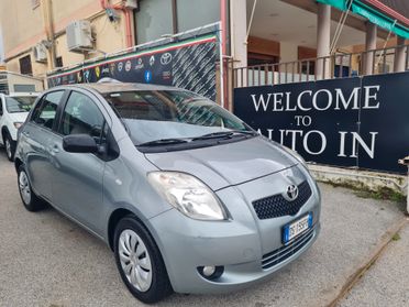 Toyota Yaris 1.3 5 porte Navi