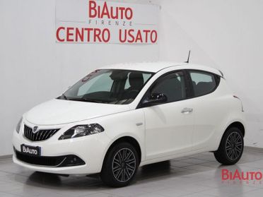 Lancia Ypsilon Ypsilon 1.0 firefly hybrid Silver s&s 70cv