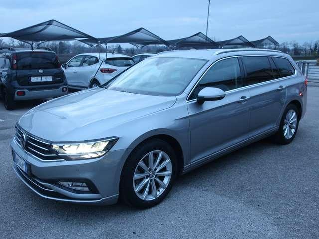 Volkswagen Passat Variant Passat VIII Variant 2.0 tdi Business 150cv dsg
