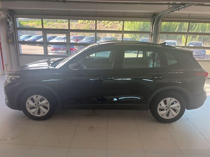 Volkswagen Tiguan III 2024 2.0 tdi Life 150cv dsg