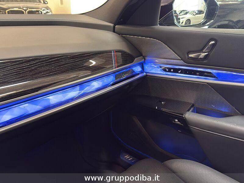 BMW Serie 7 G70 740d mhev xdrive MSport auto