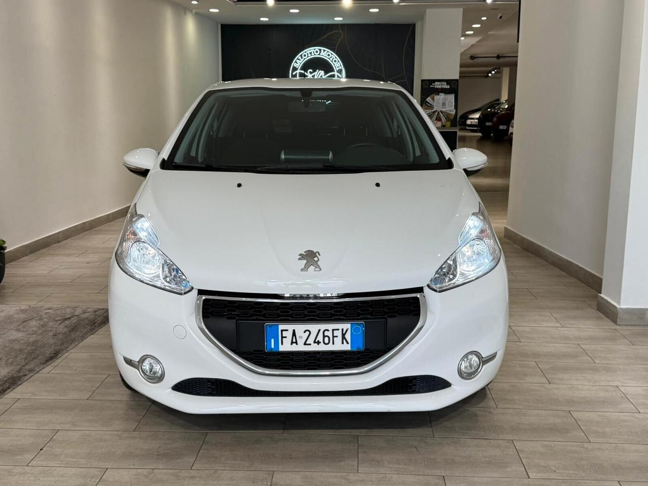 PEUGEOT 208 1.4 95CV BENZINA/GPL ANNO 2015 CON SOLI 119.000 KM