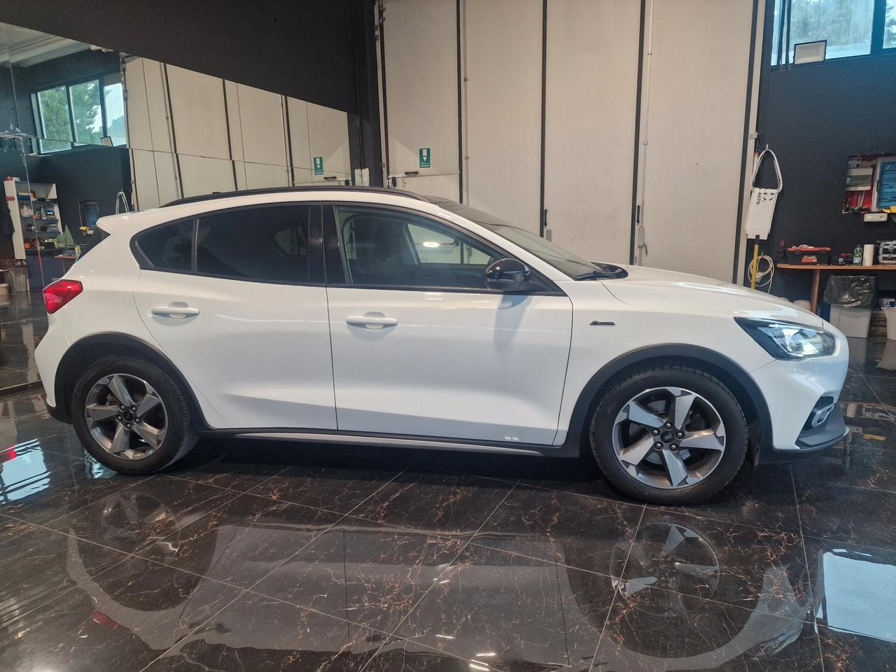 Ford Focus 1.5 EcoBlue 120 CV 5p. ST-Line
