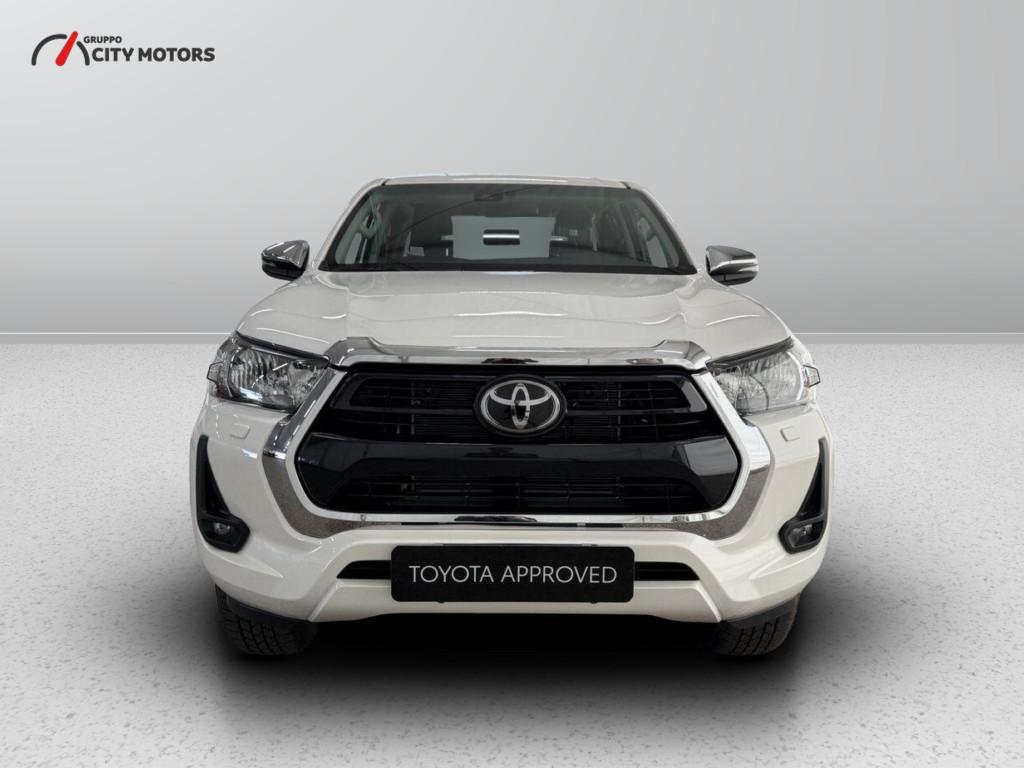 Toyota Hilux Double Cab 2.4 D-4D Lounge A/T