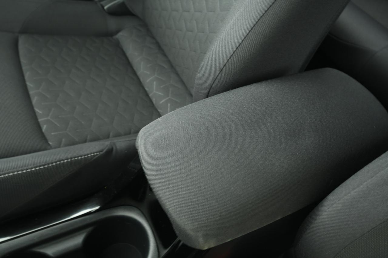 TOYOTA Corolla Touring Sports 1.8h Business cvt CAMERA+ACC+APP CONNECT