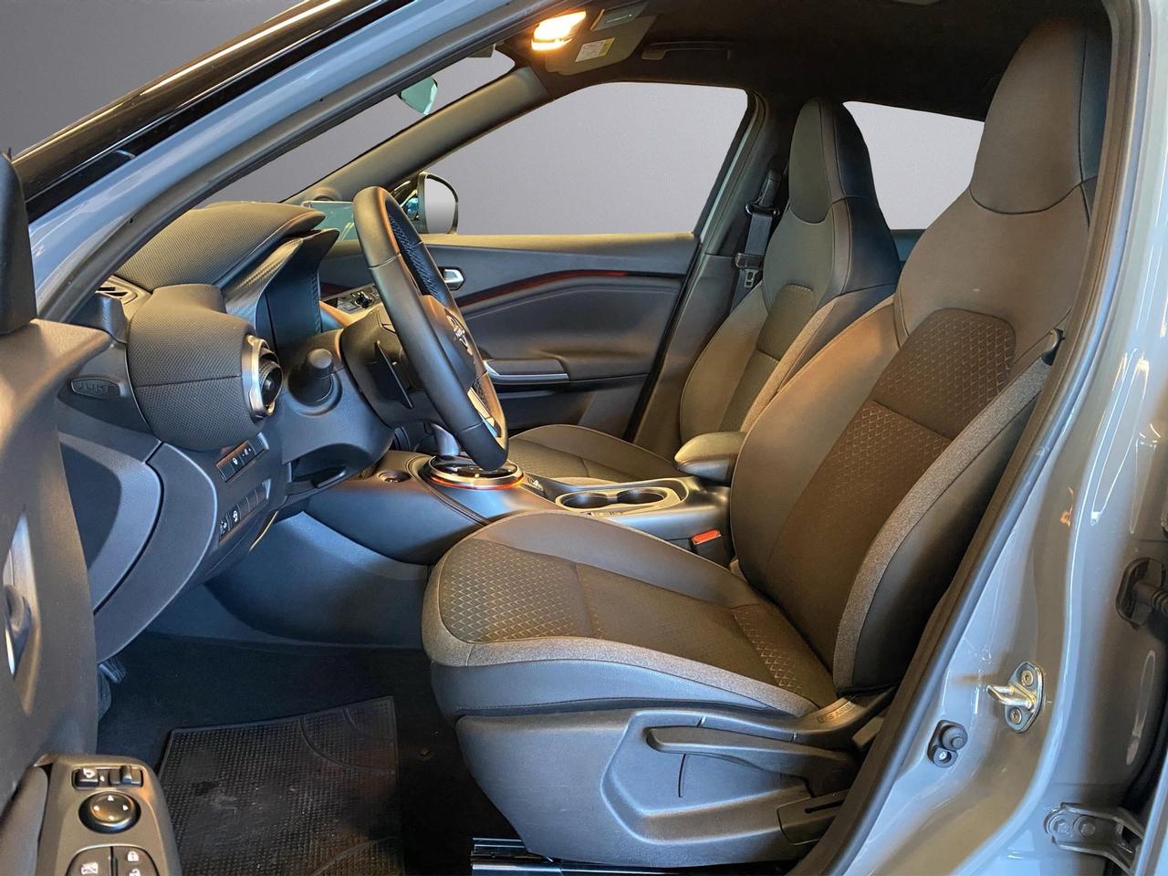 Nissan Juke 1.0 dig-t N-Connecta 114cv dct