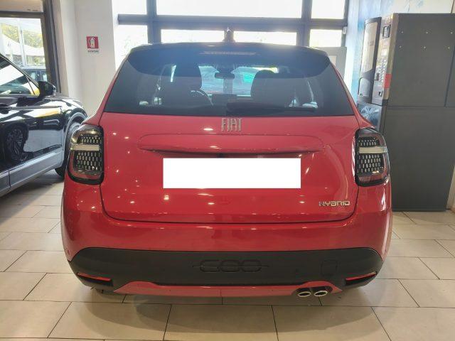 FIAT 600 Hybrid 136 CV DCT MHEV Aziendale