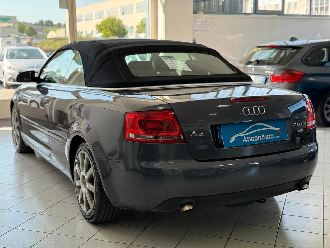 Audi A4 2.0 TDi CABRIO 2009