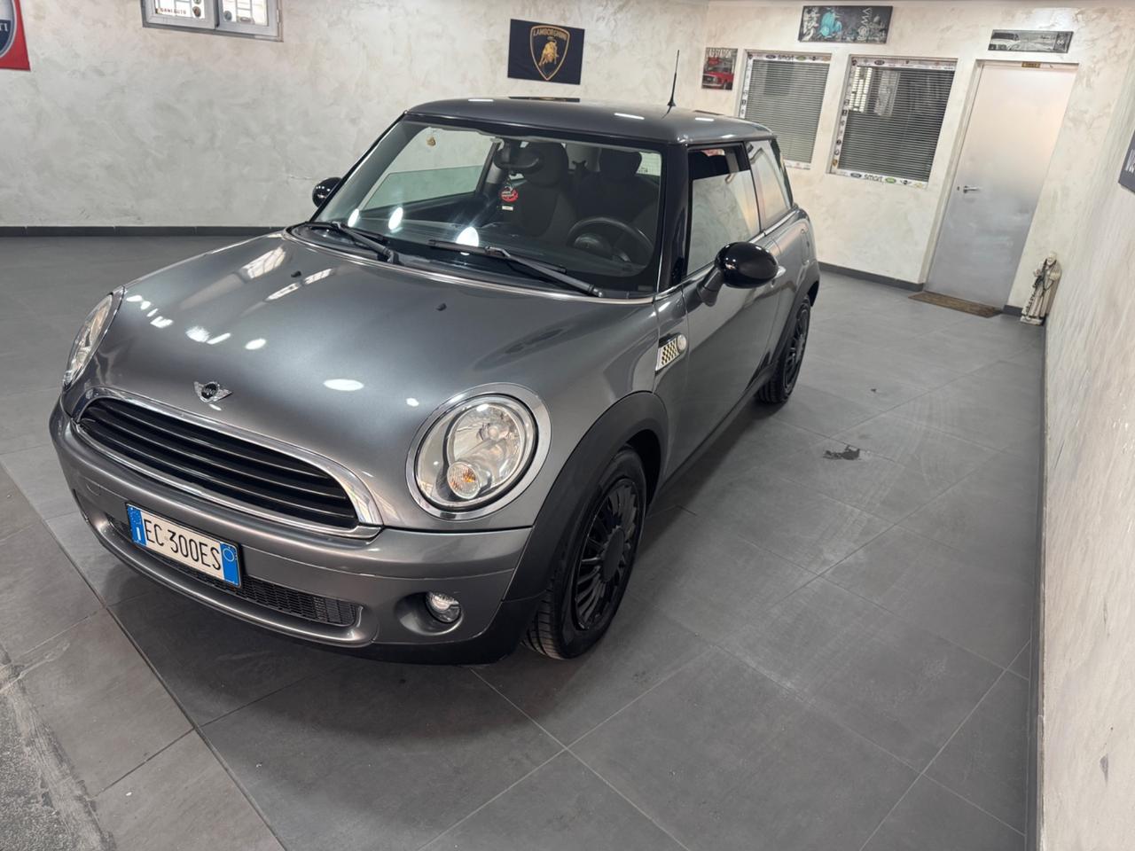 Mini 1.6 16V One (55kW)