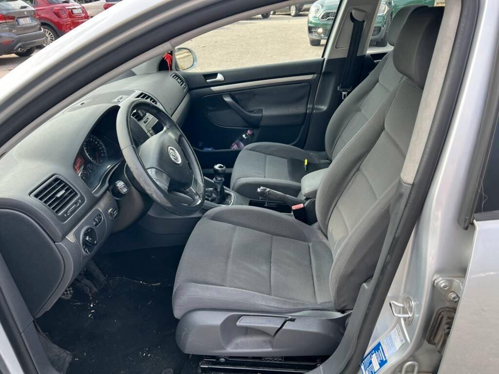 Volkswagen Golf Var. 1.6 Trendline BiFuel G