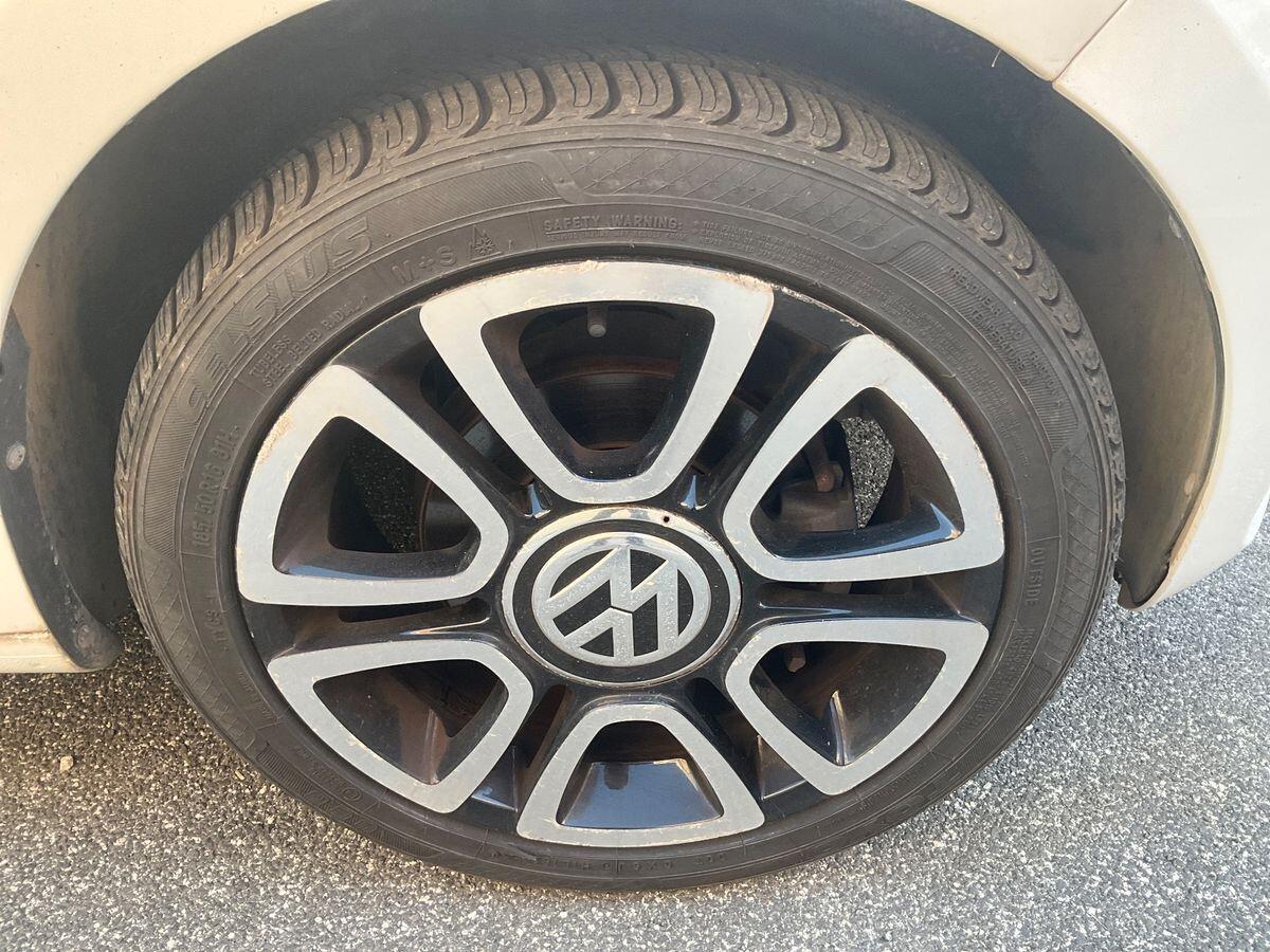 Volkswagen up! 1.0 75 CV 5p. high up! ASG