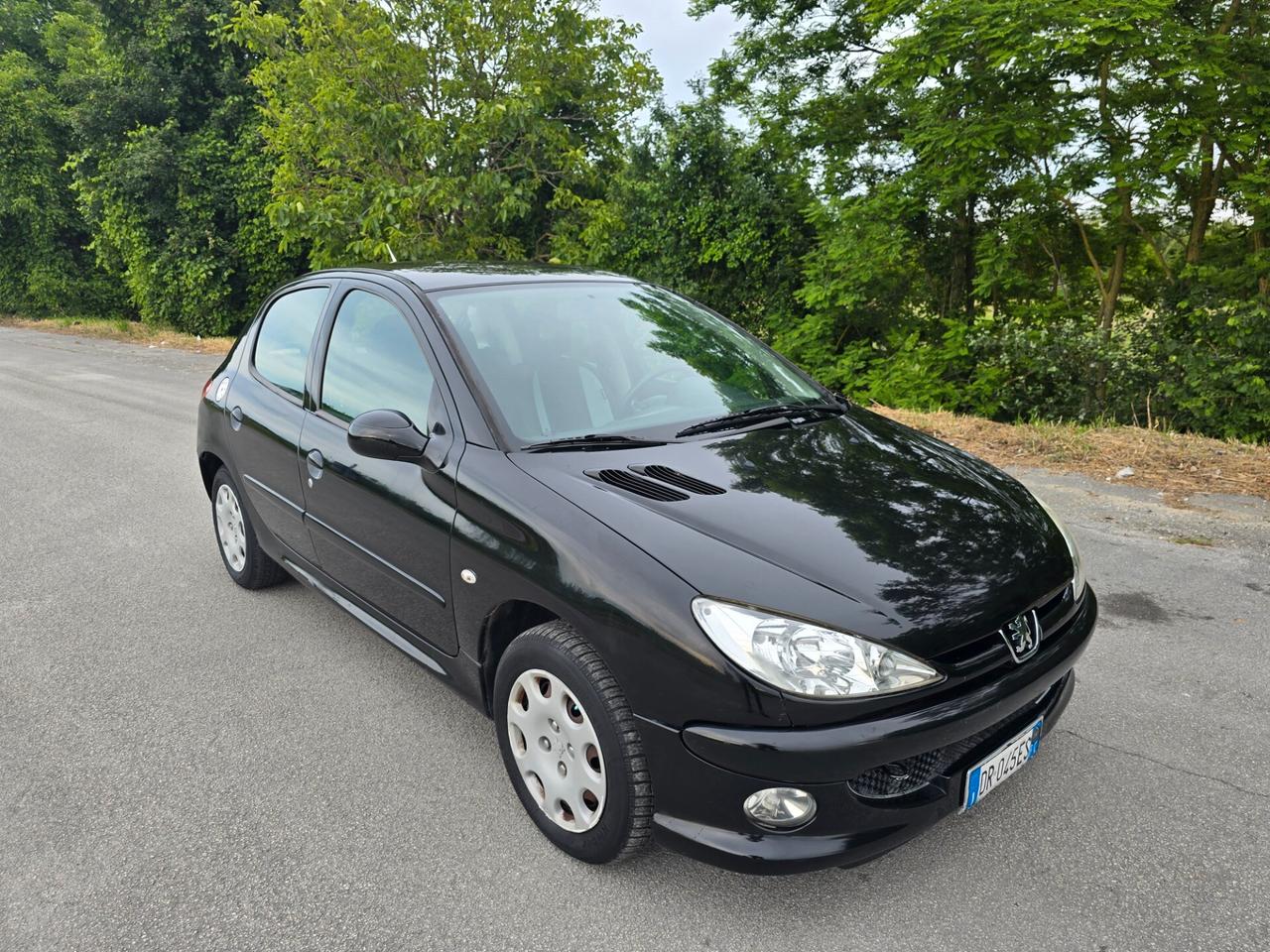 Peugeot 206 1.4 Benzina NEOPATENTATI