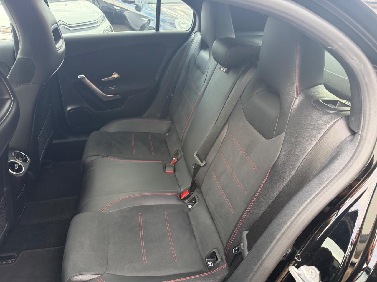Mercedes-benz A 180 d Premium AMG Km Certificati