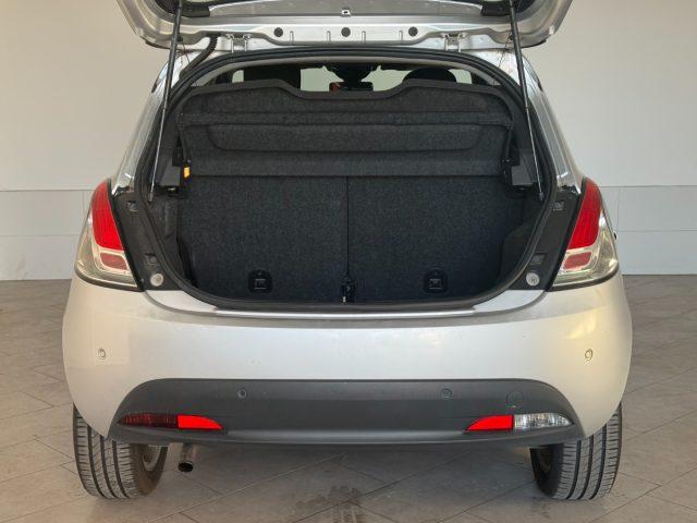 LANCIA Ypsilon 0.9 TwinAir 85 CV 5 porte S&S Silver