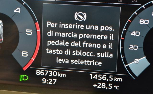 AUDI Q3 - 2.0 TDI BUSINESS
