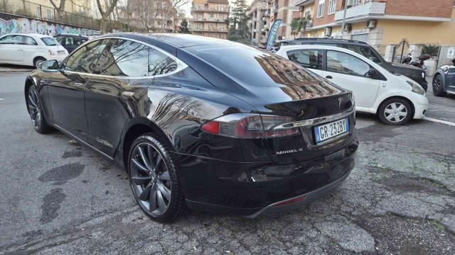 TESLA Model S 70d