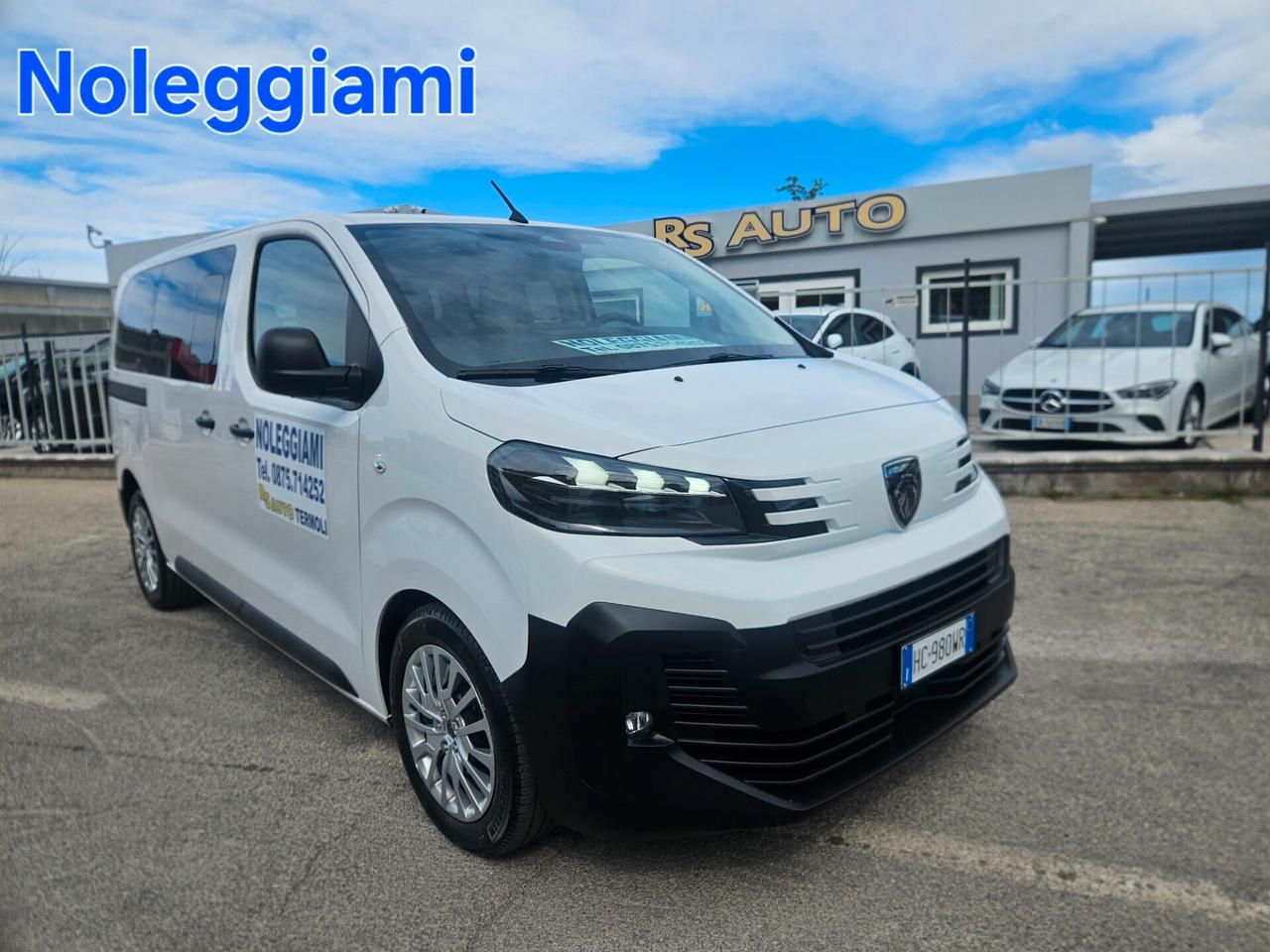 Noleggio 9 posti Peugeot Expert BlueHDi 180 S&S EAT8