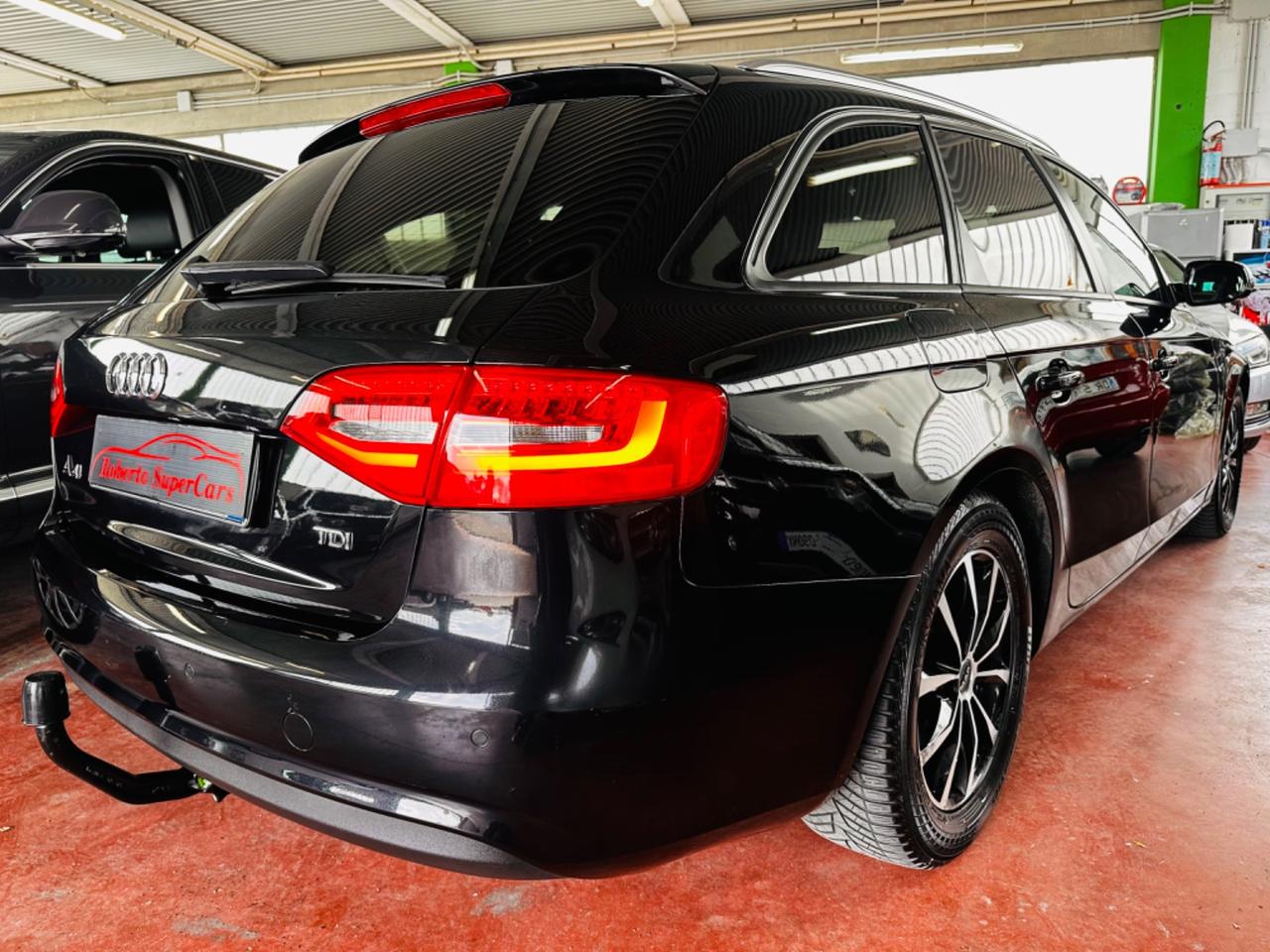 Audi A4 2.0 TDI 177 CV 4x4 S-Tronic Gancio Traino