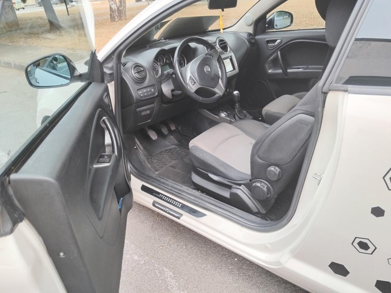 Alfa Romeo MiTo 1.4 78 CV Distinctive Sport Pack IDEALE X NEO PATENTATI KM 110 MILA