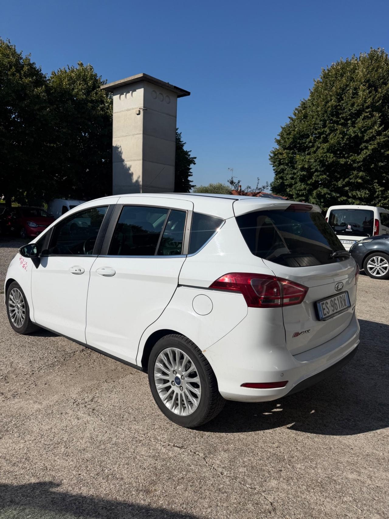 Ford B-Max 1.5 TDCi 75 CV Titanium