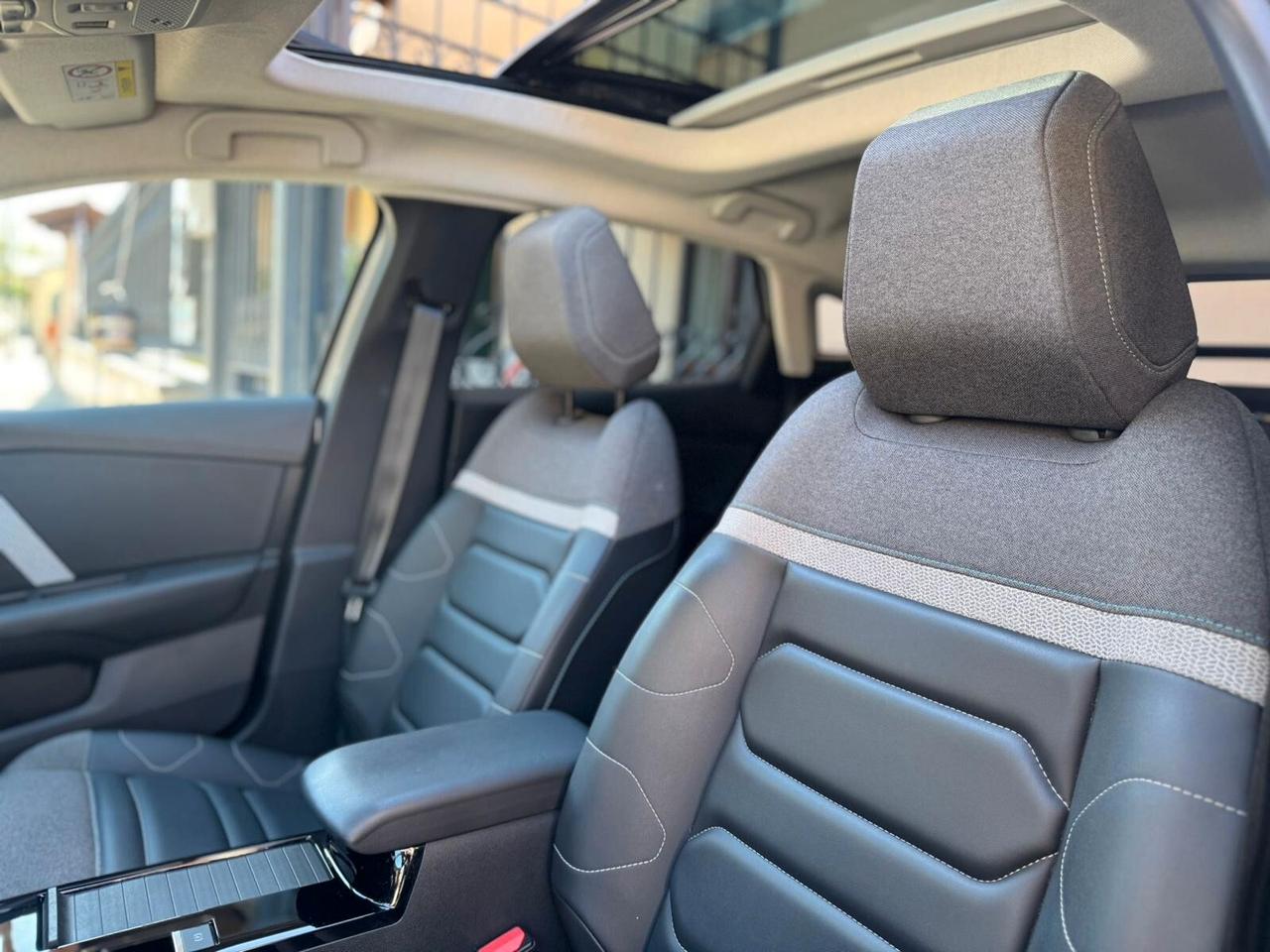 Citroen C4 BlueHDi 130 S&S EAT8 Shine