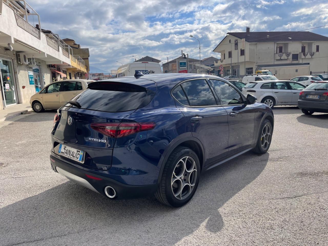 Alfa Romeo Stelvio 2.2 TD 210 CV Q4 Executive GARANZIA