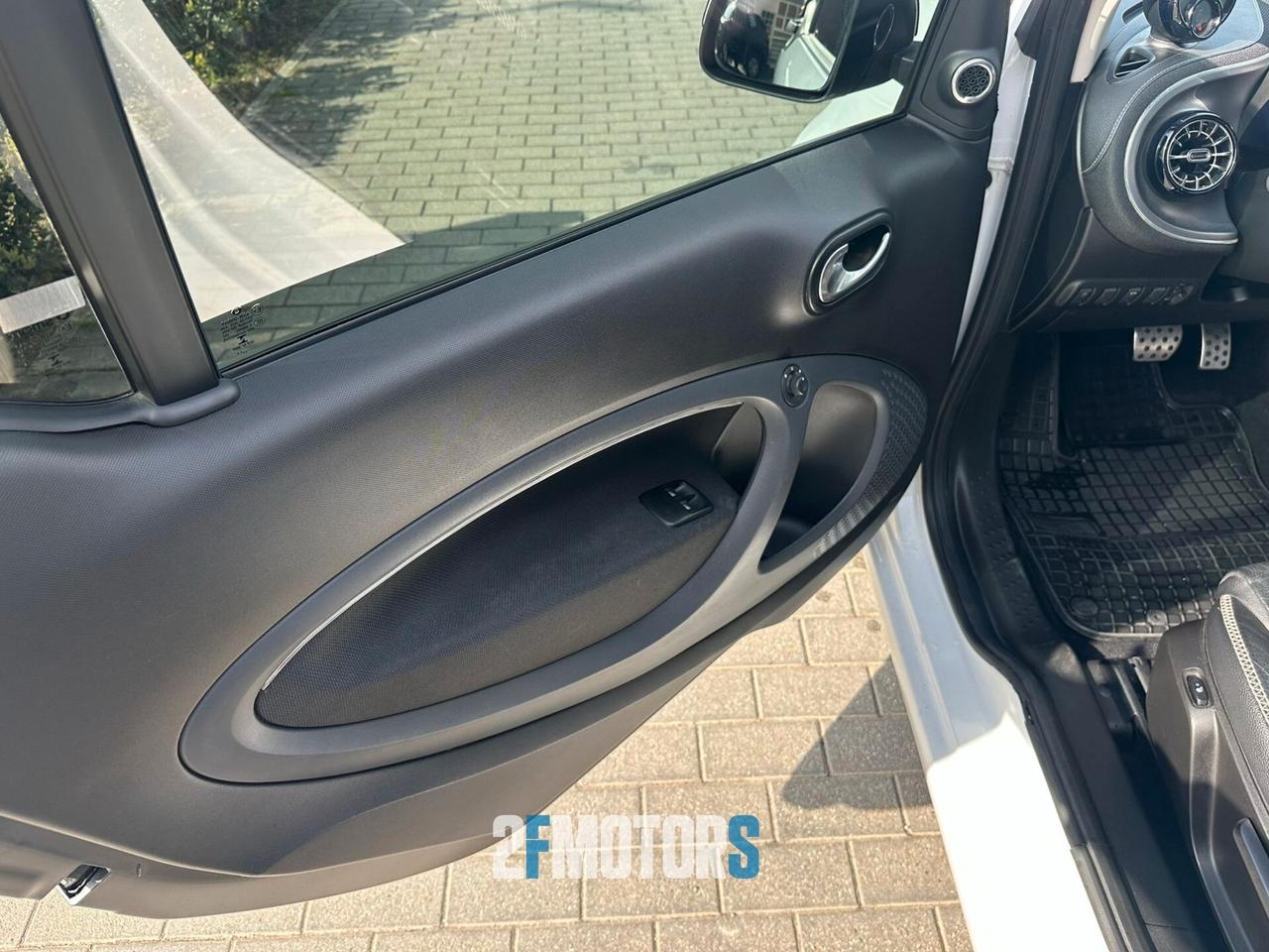 Smart ForTwo BRABUS 0.9 Turbo twinamic cabrio Xclusive