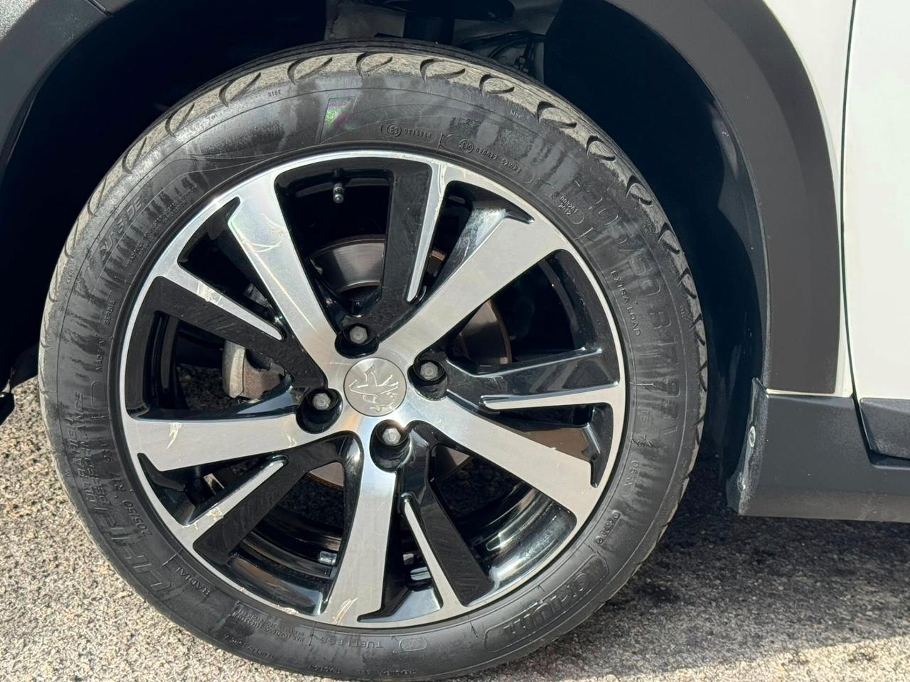 PEUGEOT 2008 1.6 HDI 115 CV. ALLURE NAVI+RETROC.+CERCHI