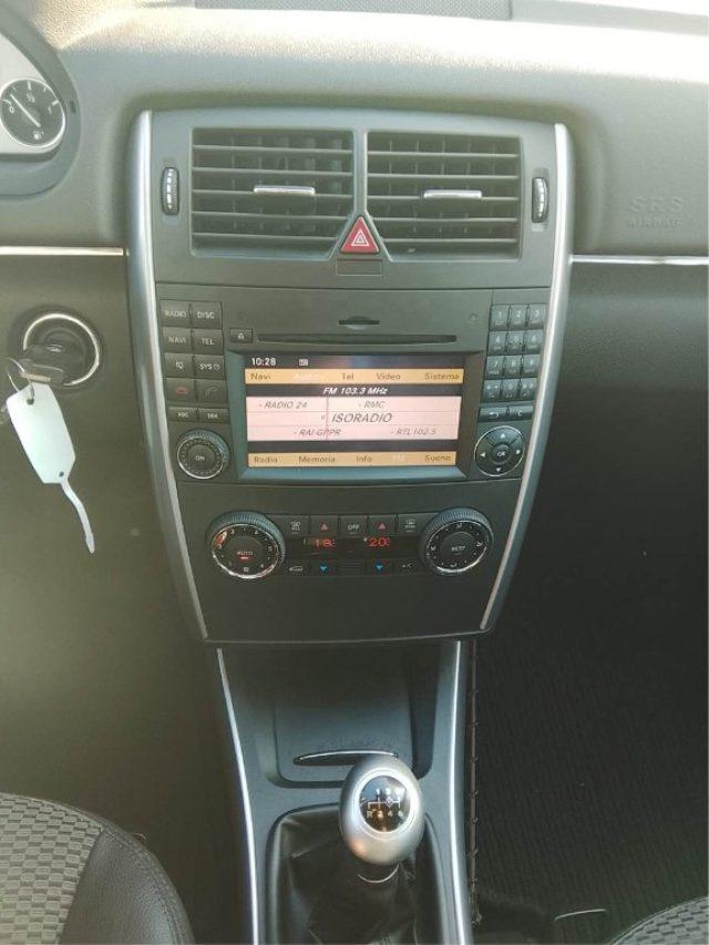 MERCEDES-BENZ B 180 CDI Premium