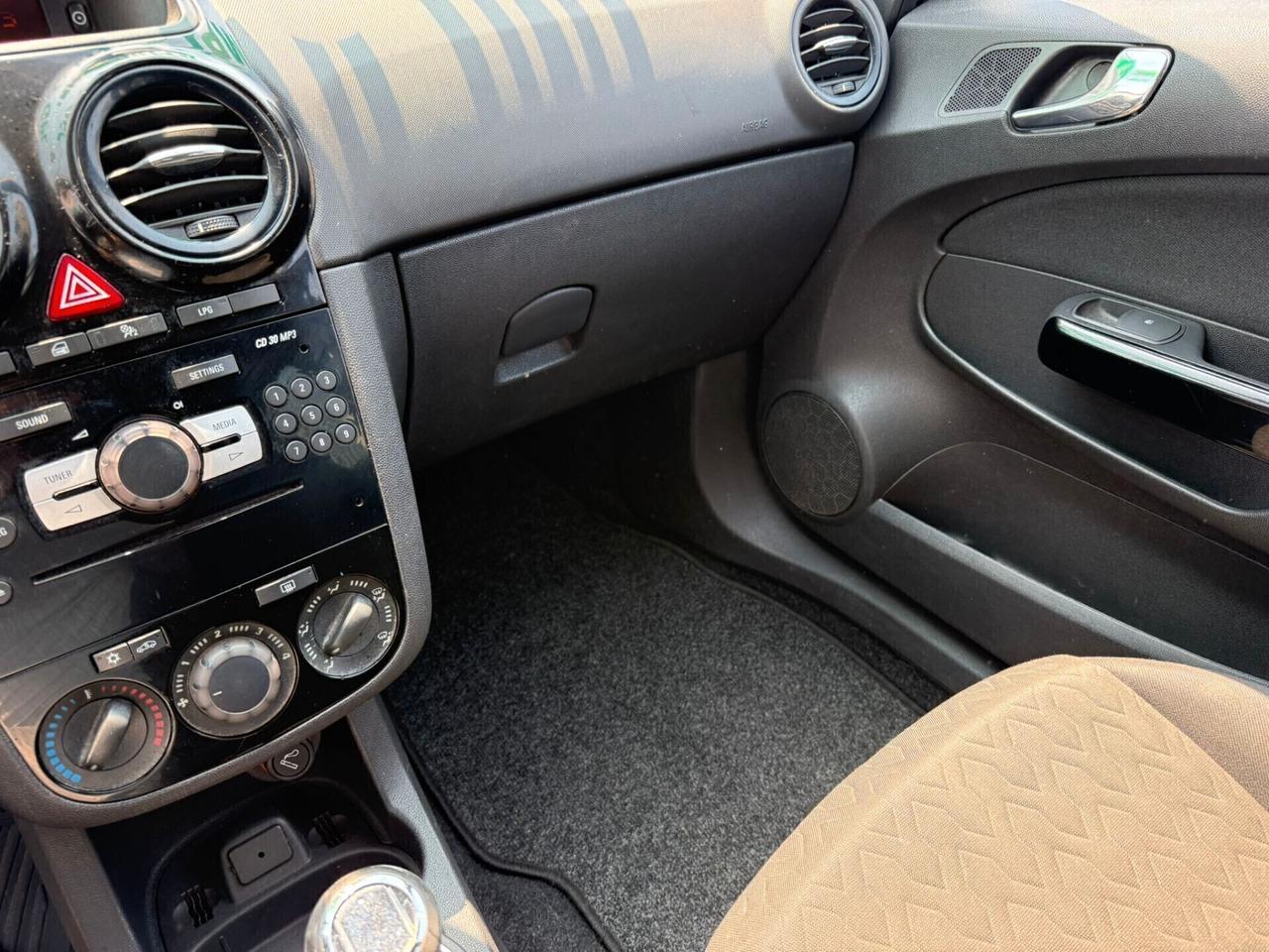 Opel Corsa 1.2 85CV 5 porte GPL-TECH Elective - Anno 06/2013