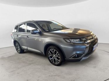 Mitsubishi Outlander Outlander 2.2 DI-D 4WD Instyle 7p.