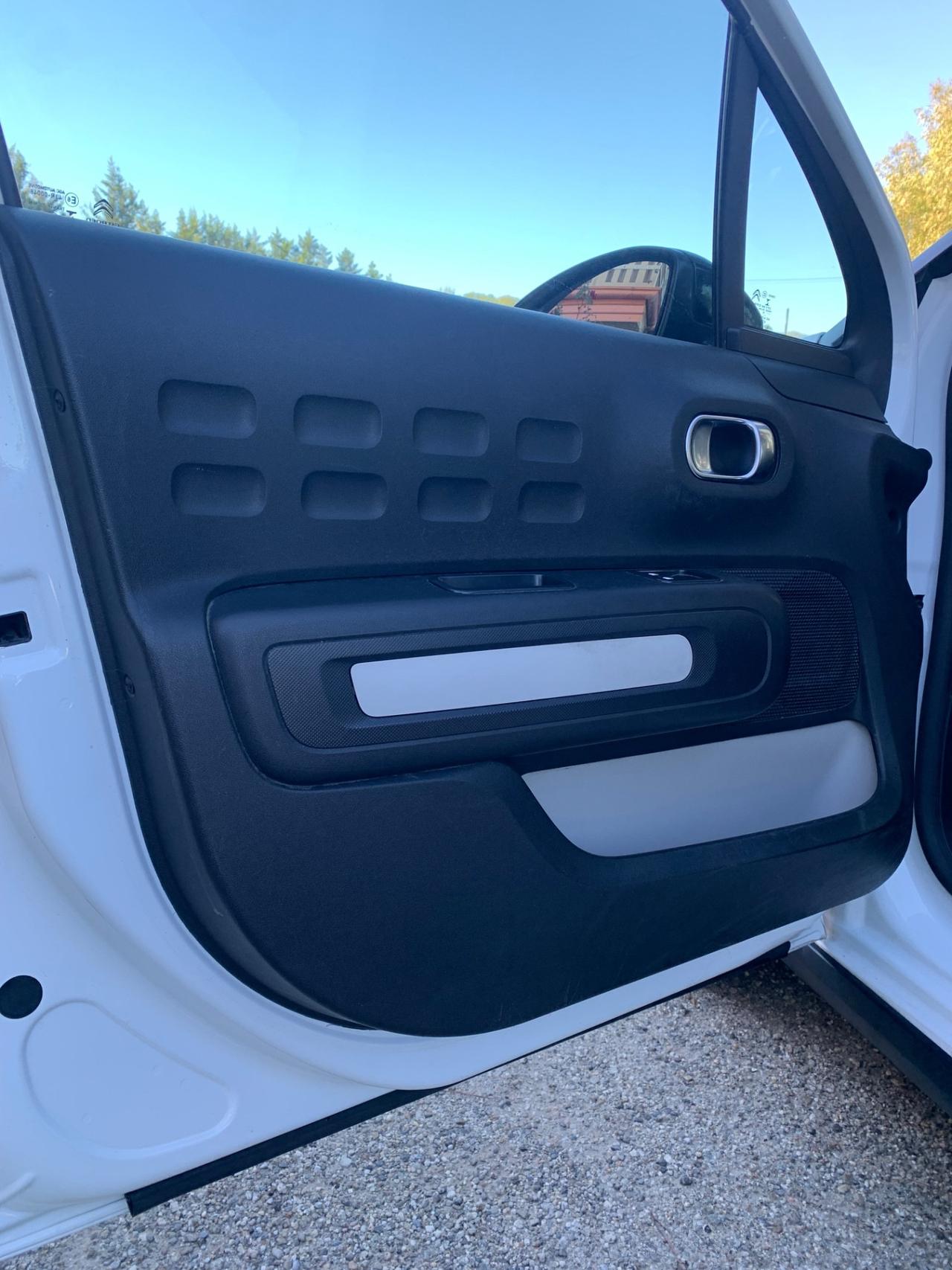 Citroen C3 BlueHDi 100 S&S Shine 95000KM