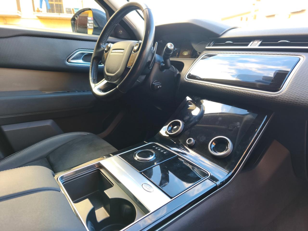 LR Velar 2.0d 180 CV Ottime Condizioni Permuta Scambio