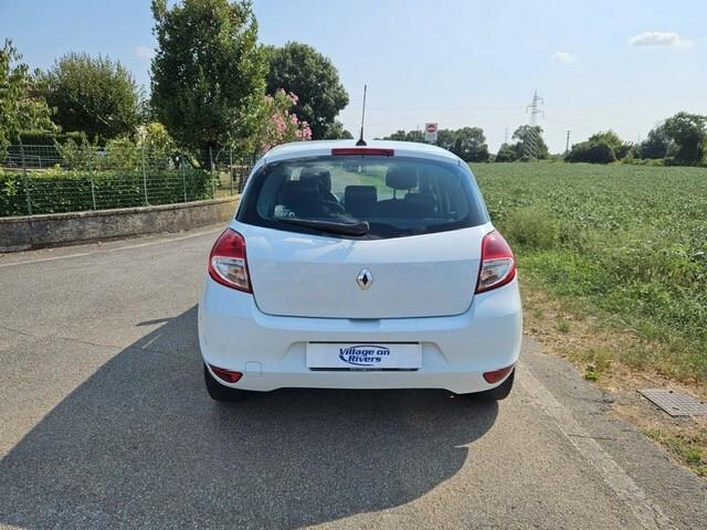 Renault Clio 1.2 16V 5 porte Dynamique