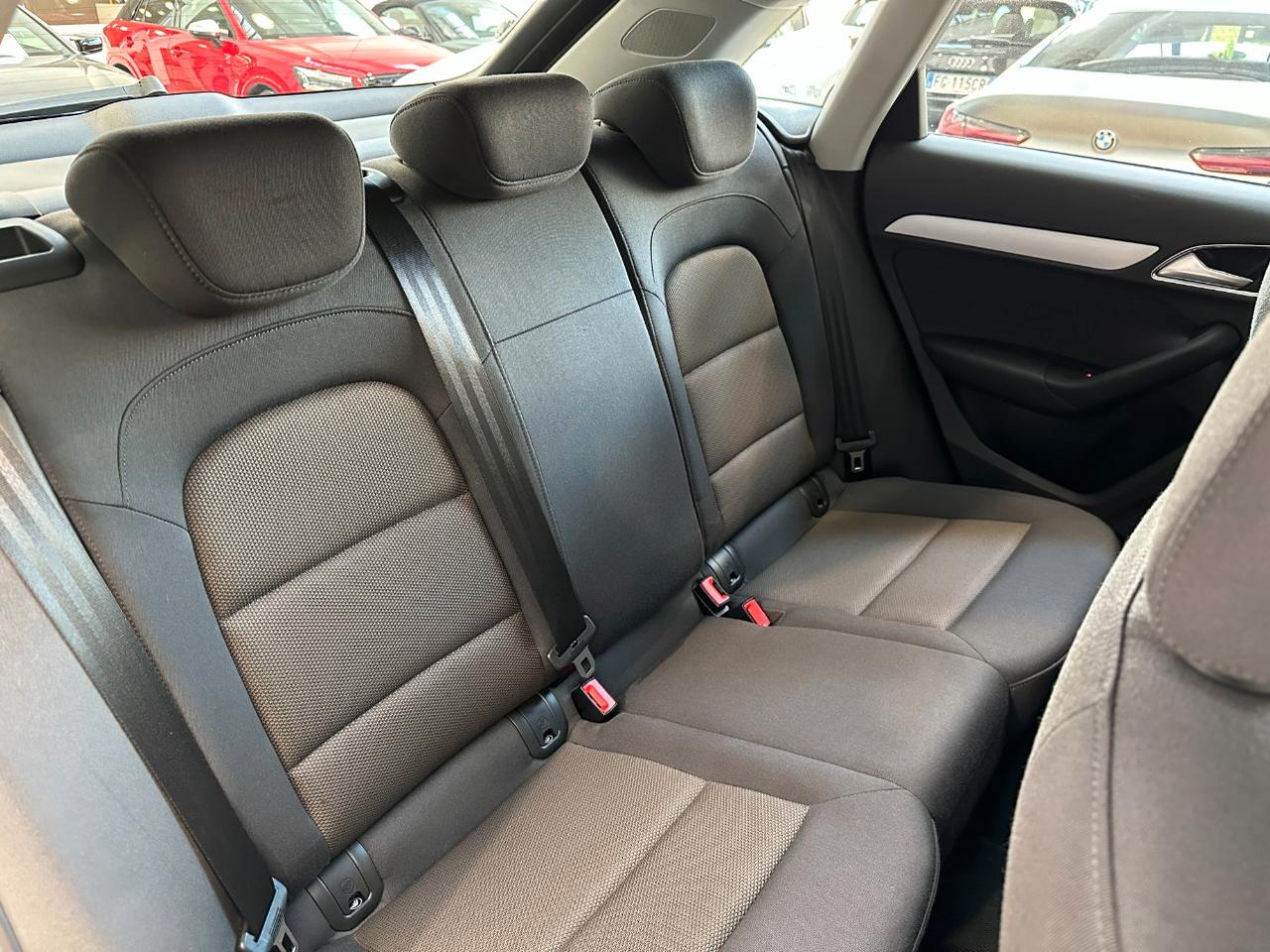 Audi Q3 2.0 tdi Design quattro 150cv S tronic - Navi