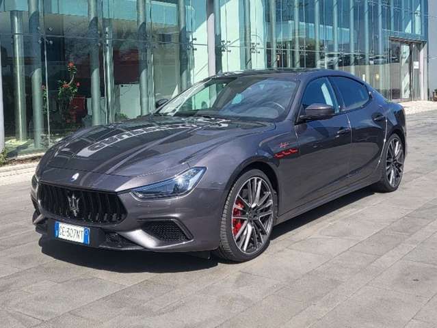 Maserati Ghibli Ghibli 3.8 V8 Trofeo 580cv rwd auto