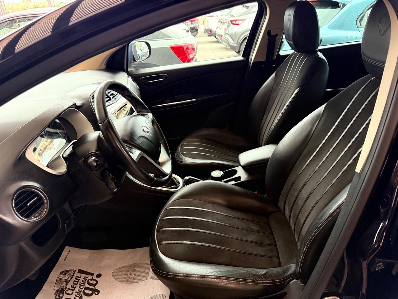 Lancia Delta 1.6 MJT DPF Oro