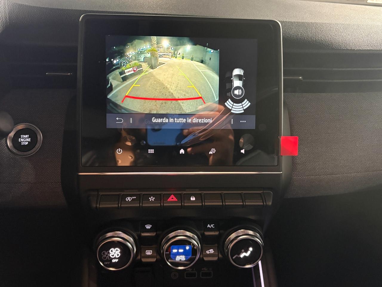 NUOVA Renault Clio ECO-GPL di serie 100 CV Techno