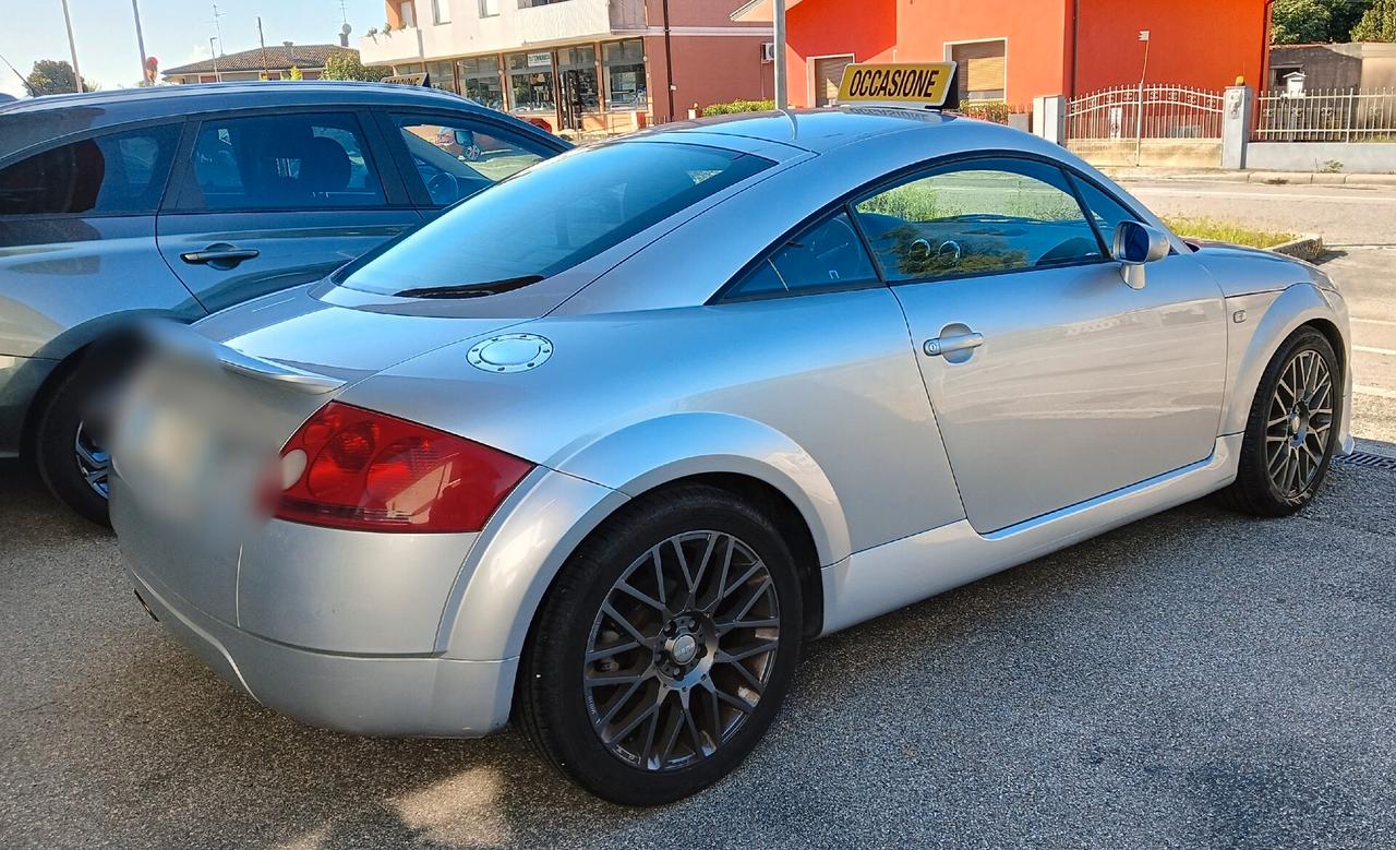 Audi TT Coupé 1.8 T 20V 179 CV cat