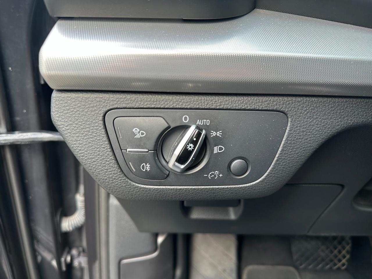 Audi Q5 2.0 TDI 190 CV quattro S tronic Business Sport