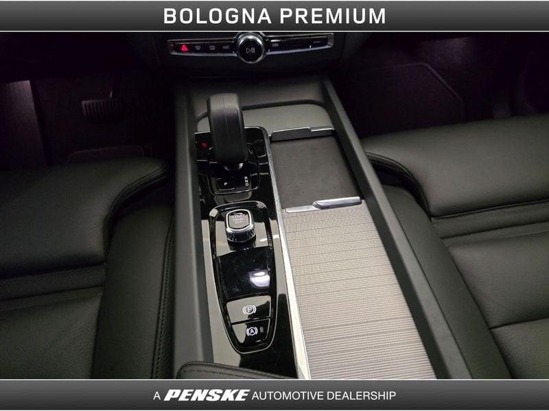 Volvo XC60 XC60 B4 automatico Plus Dark